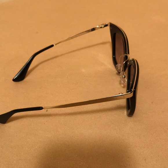 PRADA women’s stylish sunglasses Made in Italy NEW - Picture 2 of 6